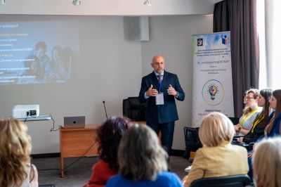 "Методът на мозаечната класна стая на Елиът Арънсън" с проф.Юрий Янакиев - 4 ОУ Стою Шишков - Смолян