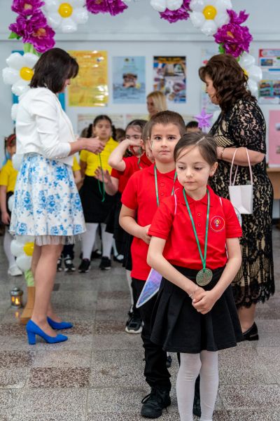 Иновативен урок I клас - "Тайните на вълшебната гора. Невидимите нишки" - 4 ОУ Стою Шишков - Смолян